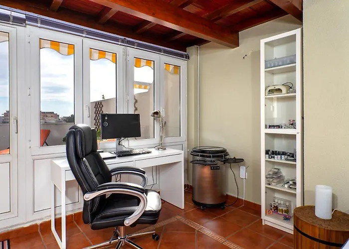 Penthouse With Seaview By Costarentals - Ref 08 Апартаменты